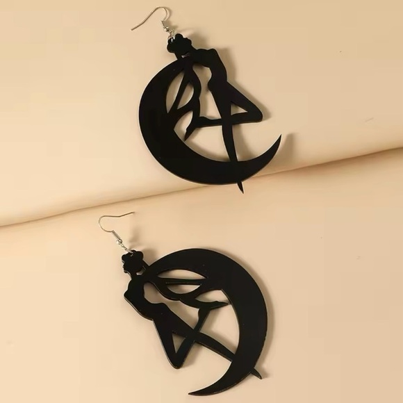 Oversized Sailor Moon Crescent Black Earrings | Kawaii 90s Retro Anime Jewelry - Picture 5 of 9